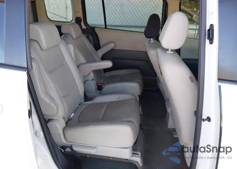 2009 Mazda Mazda5 Grand Touring из США, поврежденный, VIN JM1CR293190349810